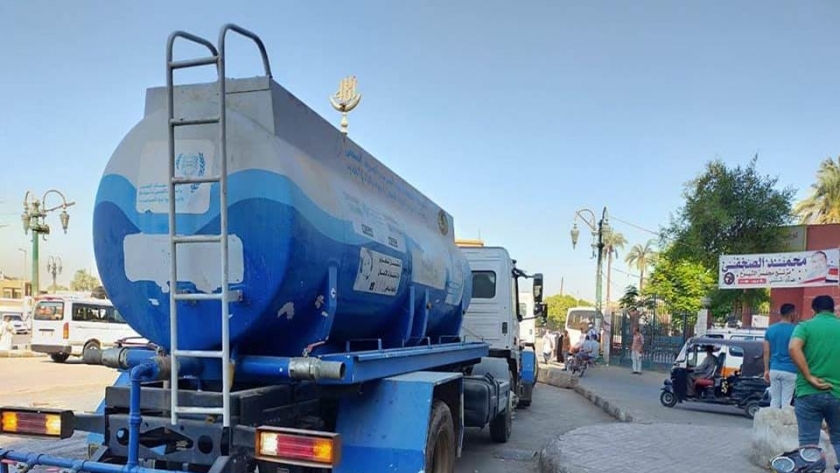سيارات مياه الشرب في المنيا