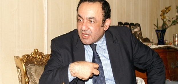 الدكتور عمرو الشوبكي