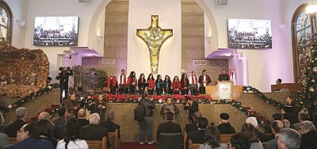احتفالية الكنيسة بعيد الميلاد الجديد