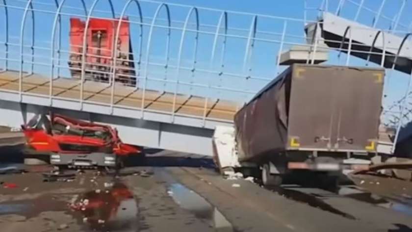 حادث انهيار جسر للمشاة في إقليم بيرم الروسي