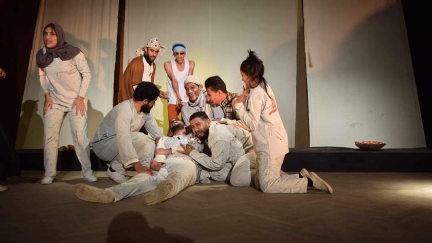 مشهد من مسرحية ولاد البلد