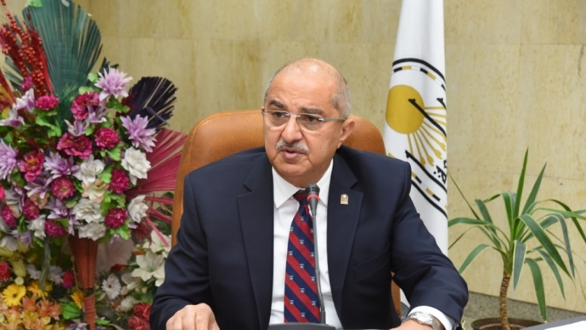 دكتور طارق الجمال رئيس جامعة أسيوط
