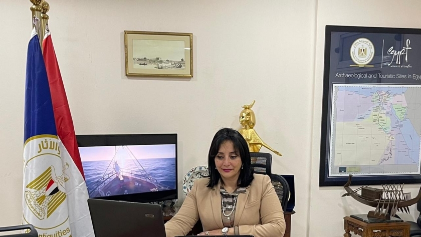 غادة شلبي نائبة وزير السياحة خالد العناني