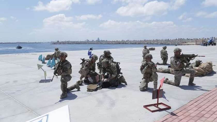 مصر وأمريكا تنفذان تدريب تبادل الخبرات «SOF-10» بنطاق الأسطول الشمالي
