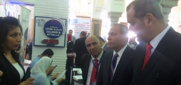 نائب محافظ القاهرة يشهد افتتاح ملتقى توظيف