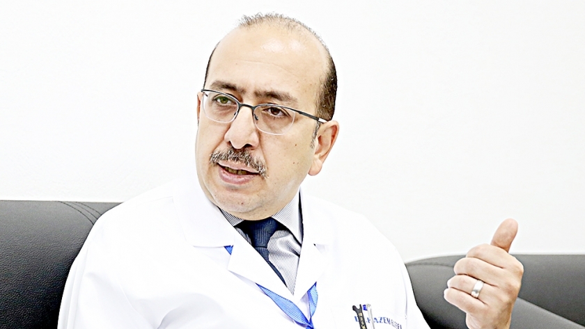 الدكتور حازم الفيل، مدير مستشفى معهد ناصر