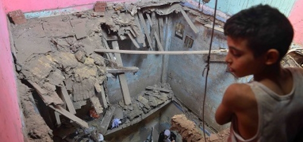 إصابة شخصين في إنهيار سقف منزل بسوهاج سوهاج