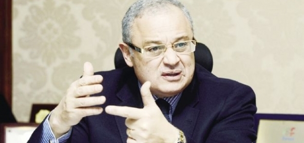هشام زعزوع وزير السياحة السابق