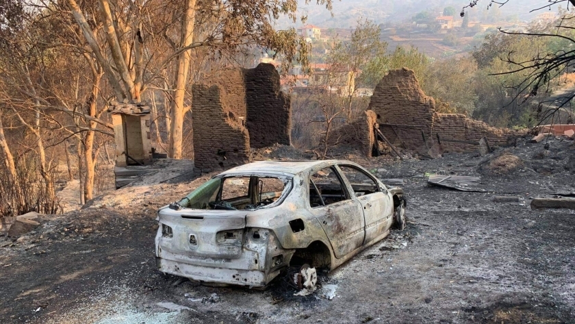 السيارة المحترقة في قبرص