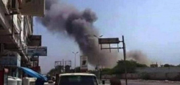 اللجنة السعودية بثانوية شقرة اليمنية في مرمى الانفجارات