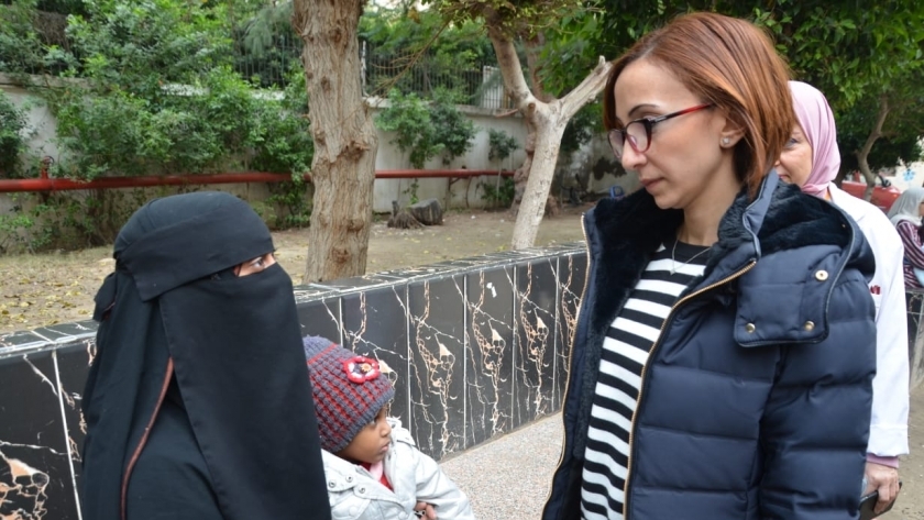 نائب محافظ الإسكندرية يتفقد مستشفي اطفال الرمل