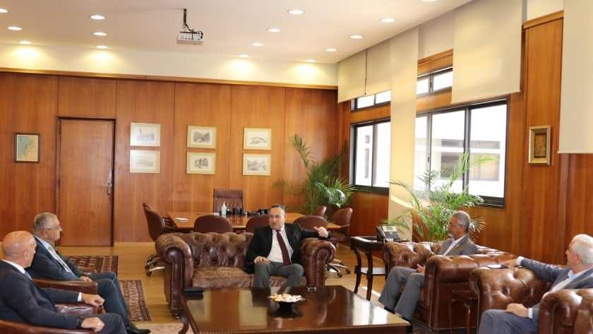 رئيس جامعة الإسكندرية في زيارة لجامعة بيروت