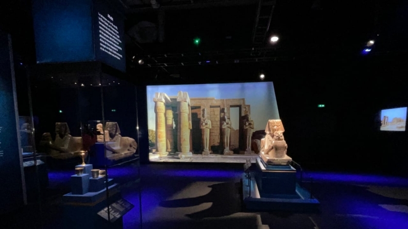 معرض الآثار المصرية «رمسيس وذهب الفراعنة»المعروض حاليا بفرنسا