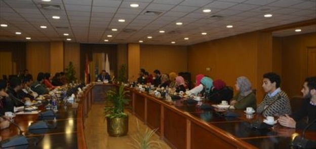 رئيس جامعة المنصورة يلتقي بأعضاء اتحاد الطلاب الجدد