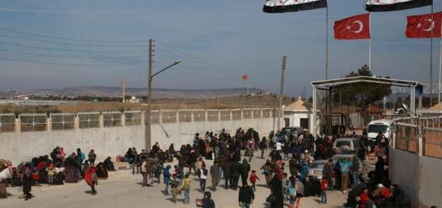 الحدود السورية التركية تشهد منذ 2011 تدفقا للفارين من المعارك بسوريا - أرشيفية