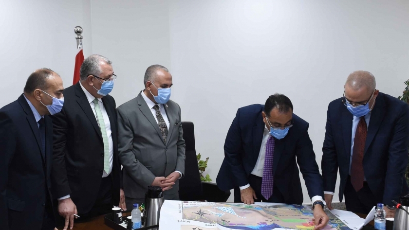 "مدبولي" يتابع ملفات استصلاح الأراضي في سيناء