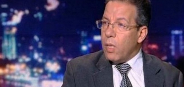 د أسامة عبد الحي عضو مجلس نقابة الأطباء