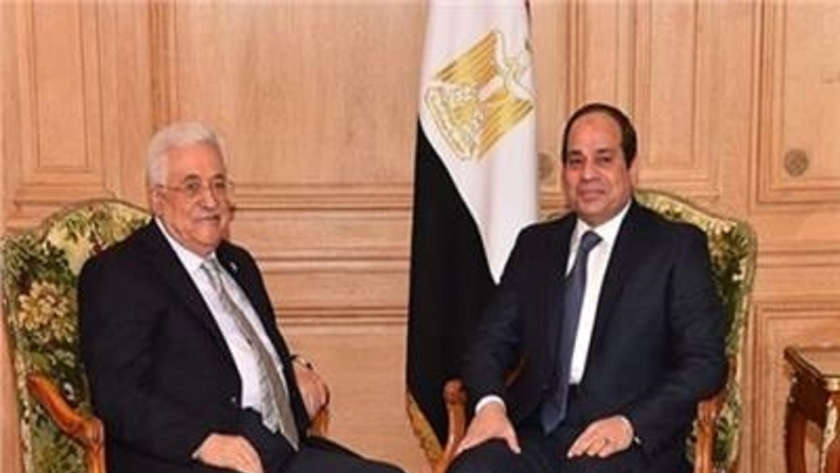 الرئيس المصري ونظيره الفلسطيني