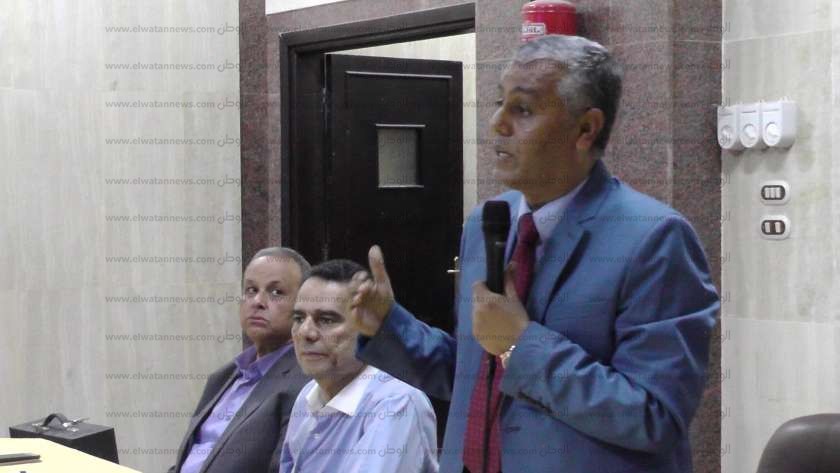 يوسف الغرباوي رئيس جامعة جنوب الوادي