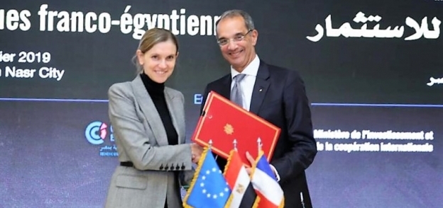 توقيع 4 اتفاقيات تعاون بين مصر وفرنسا في مجال الاتصالات