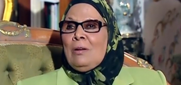 د. أمنة نصير، عضو مجلس الشعب وأستاذ الشريعة والفلسفة بجامعة الأزهر