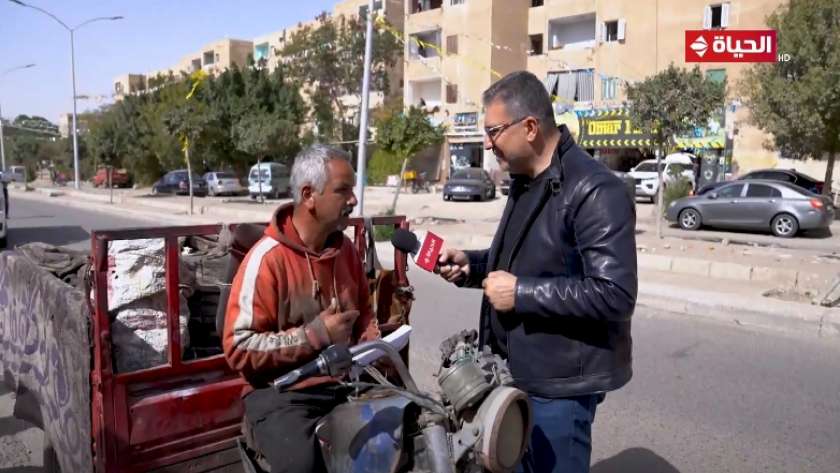 الإعلامي عمرو الليثي مع الحاج علاء