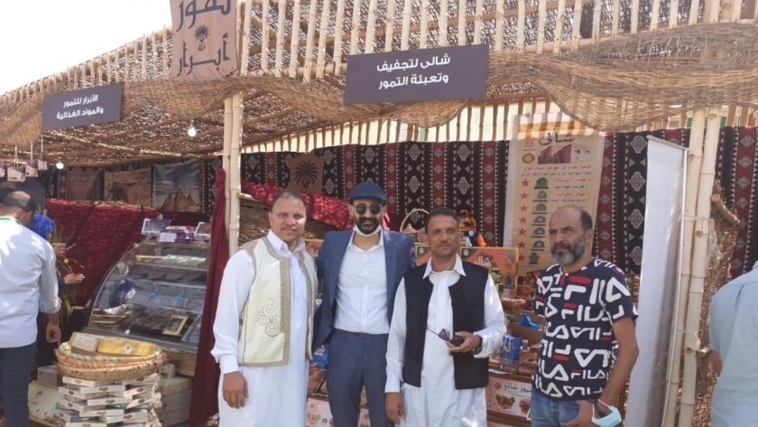 جانب من أنواع منتجات التمور من سيوة في الملتقى الأول في محافظة الوادى الجديد