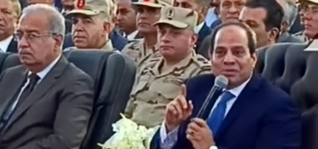 الرئيس عبدالفتاح السيسى خلال افتتاحه عدد من المشروعات التنموية أمس