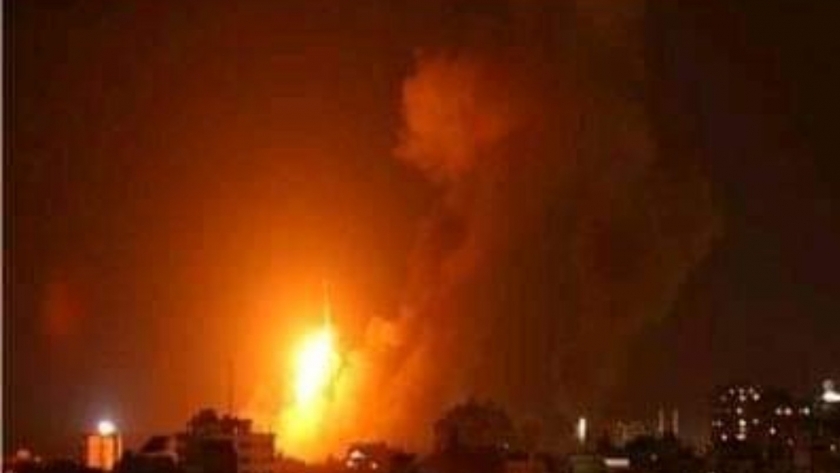 حريق ضخم في إحدى محطات توليد الطاقة الكهربائية بمدينة «عين الدفلى»