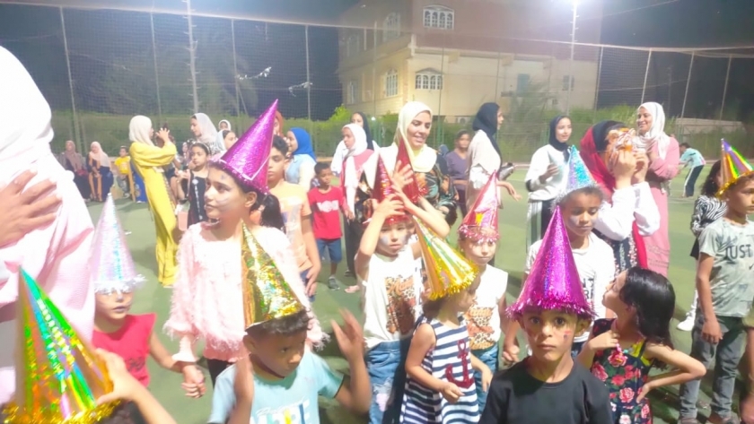 مراكز شاب السويس تحتفل بالعيد