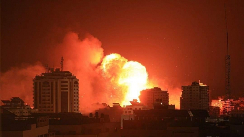 الاحتلال يقصف قطاع غزة