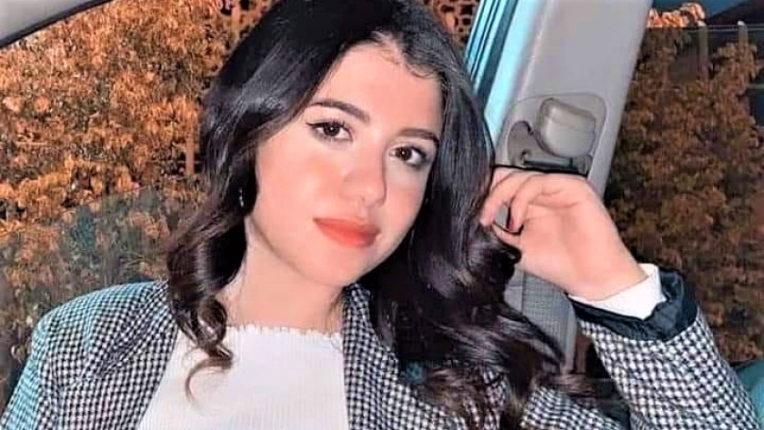 نيرة أشرف طالبة جامعة المنصورة