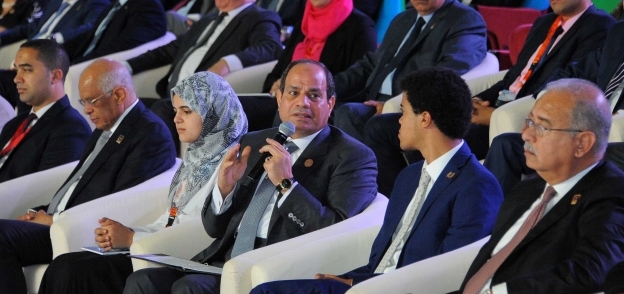 الرئيس السيسى خلال الجلسة الافتتاحية لمؤتمر الشباب الرابع بالإسكندرية