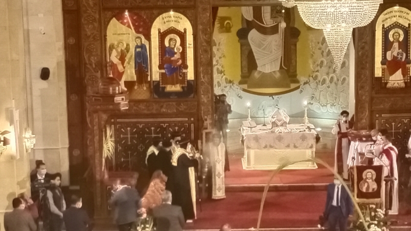 البابا تواضروس خلال ترأسه الصلوات