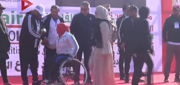 متحدو الإعاقة والشباب يشاركون في ماراثون الشيخ زايد الخيري بحضور سفير الإمارات