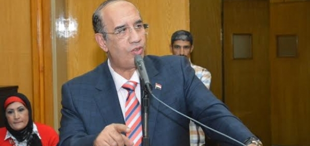 الادكتور عبده جعيص رئيس جامعة أسيوط