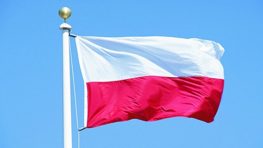 علم بولندا- ارشيفية