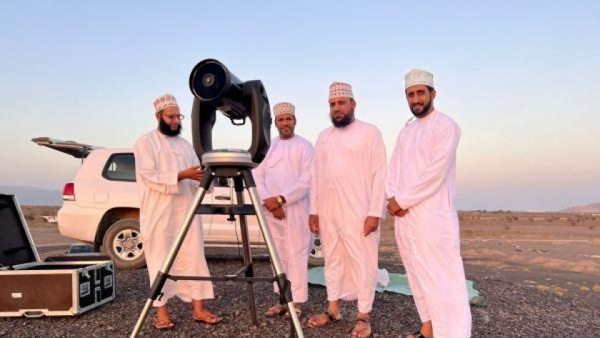 استطلاع الهلال في سلطنة عمان