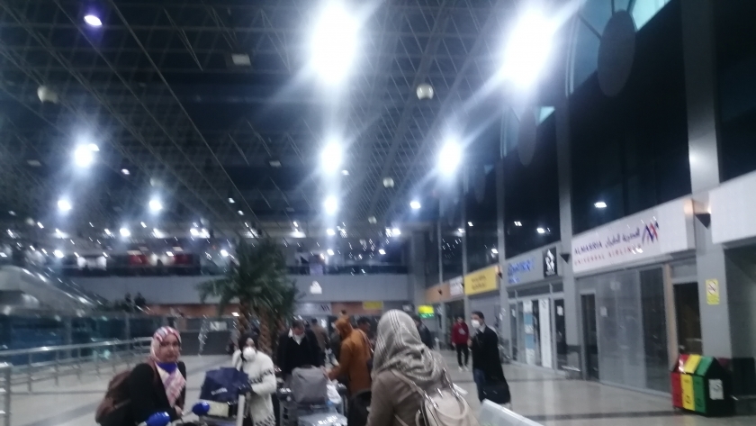 مطار مرسى علم يستقبل رحلة استثنائية قادمة من بانجكوك /كوالا لامبور تقل 234  مصري