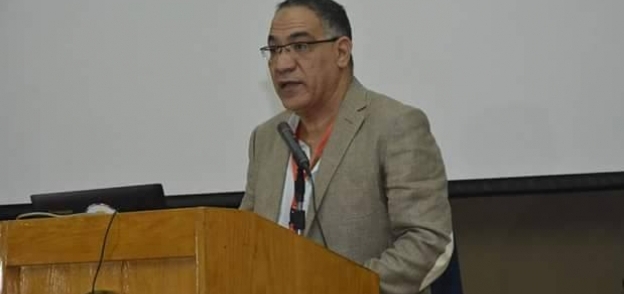 الدكتور  مصطفى الشرقاوي رئيس مجلس أمناء مؤسسة مستشفى ٢٠٢٠ لعلاج الأورام بصعيد مصر