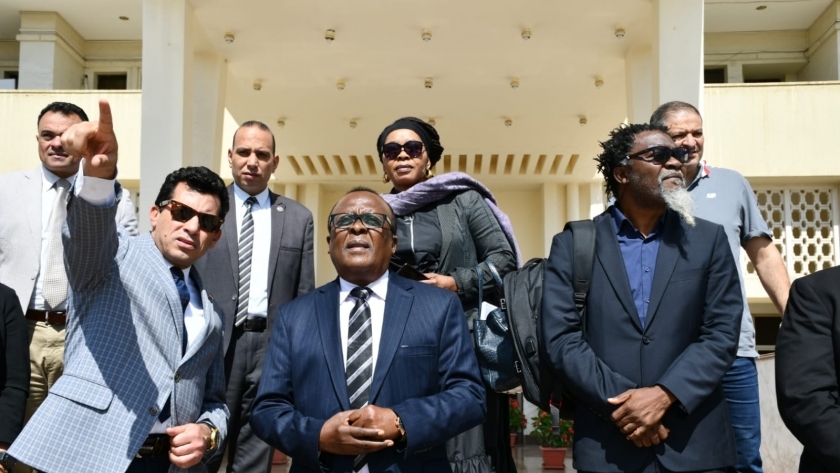 وزير الرياضة الكونغولي في زيارة مصر