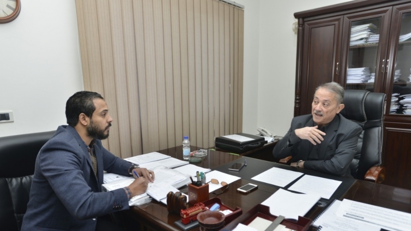 الدكتور أسامة عقيل أستاذ هندسة الطرق بجامعة عين شمس يتحدث لـ"الوطن"