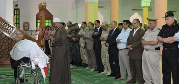 بالصور| جنازة عسكرية لمعاون مباحث قسم ثان سوهاج شهيد الانتخابات