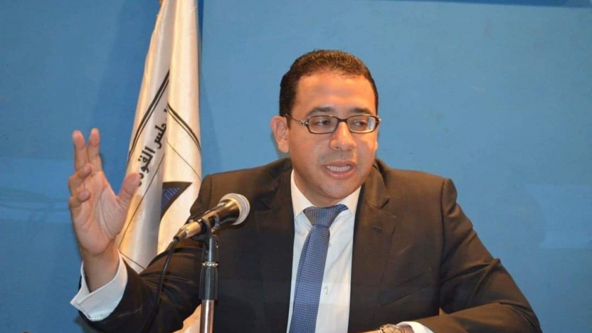 د. عمرو حسن المقرر السابق للمجلس القومي للسكان