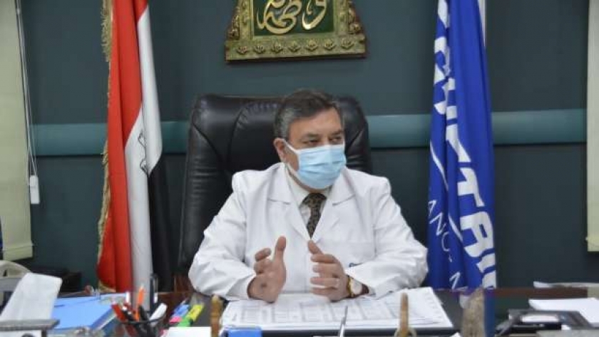 الدكتور أيمن صلاح : التوسع في تقديم الخدمات إلكترونية بمصر للطيران للخدمات الطبية