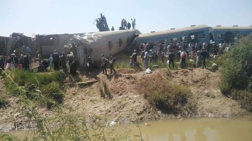 اصطدام قطارين في منطقة الصوامعة الواقعة بين مركزي المراغة وطهطا، بمحافظة سوهاج