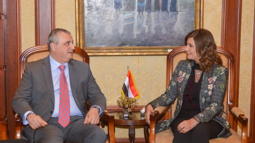 وزيرة الهجرة تستقبل نائب وزير الخارجية الأرميني