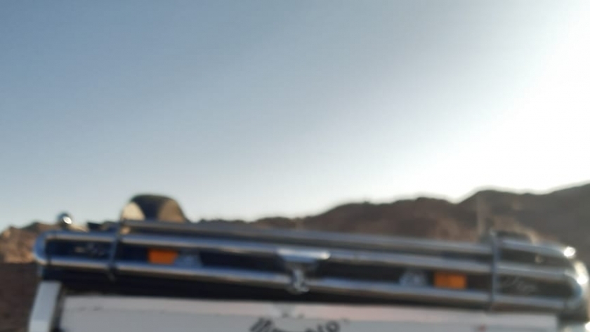 أرشيفية سيارة ميكروباص متقلبة علي طريق بجنوب سيناء
