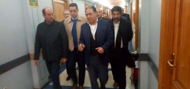 وزير الصحة خلال زيارة لمعهد ناصر- ارشيف