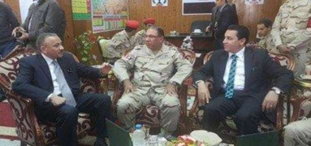 محافظ الشرقية وقائد الجيش الثاني الميداني ومدير الأمن